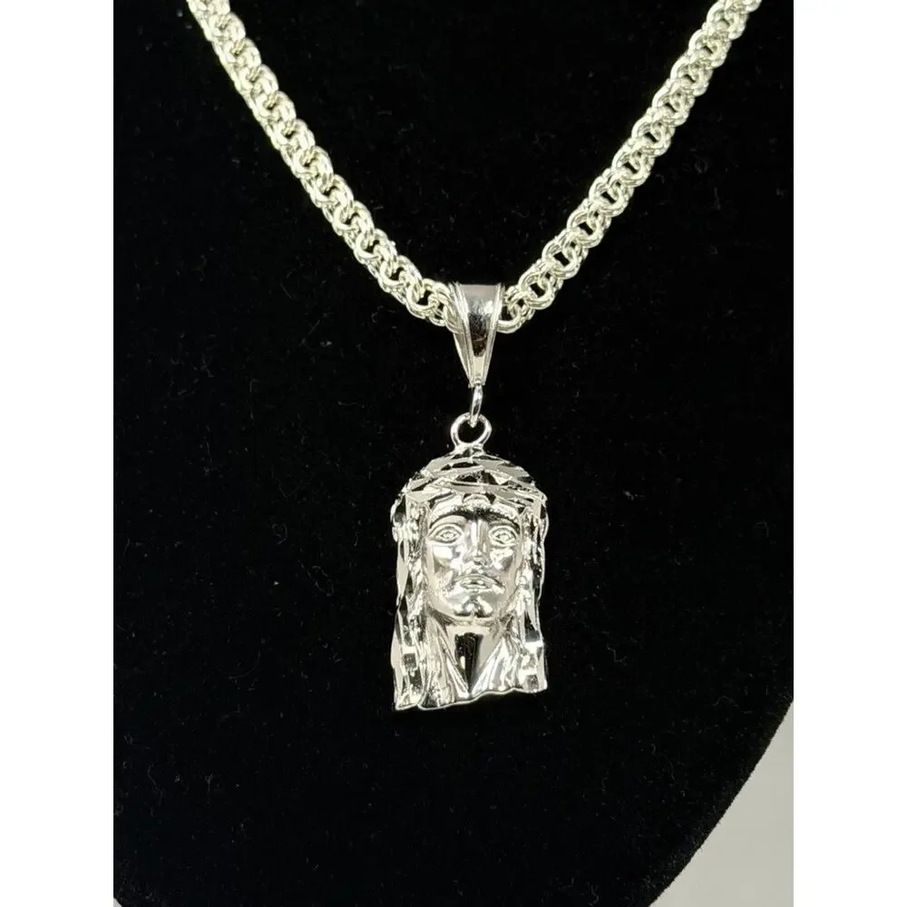 Unbranded sterling silver